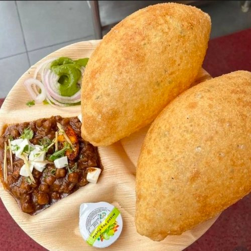 chole-bhature